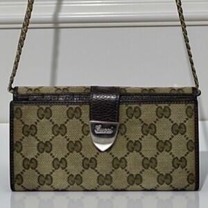 Gucci GG Coated Canvas Leather Continental Bifold Wallet in Tan Brown with Chain